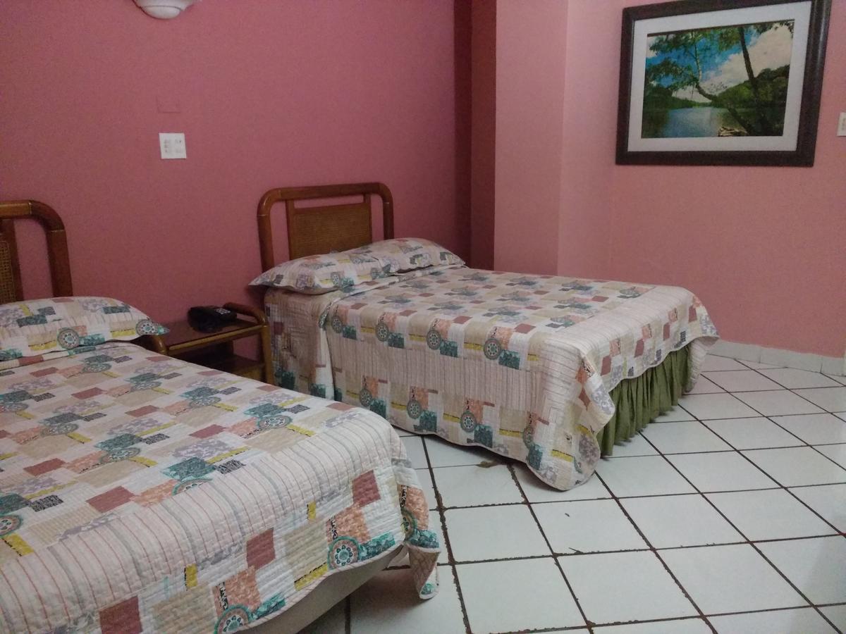 Apartahotel Miramar San Andrés Buitenkant foto